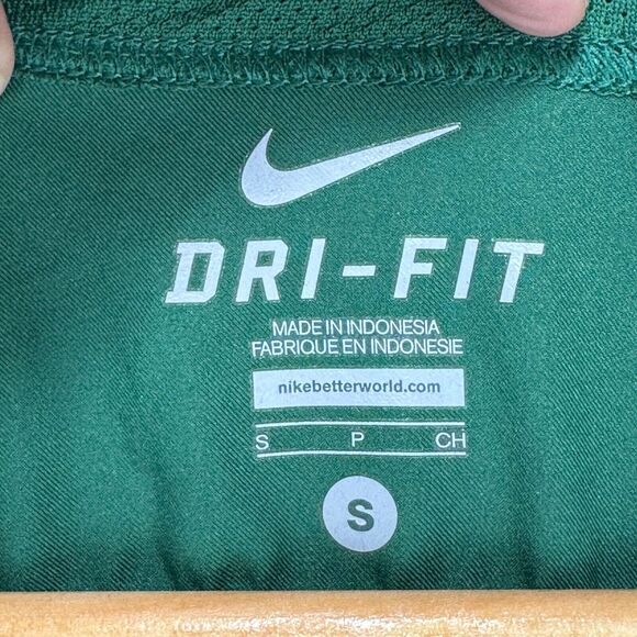 Nike Men's Green Dri-FIT Shirt - Picture 3 of 10